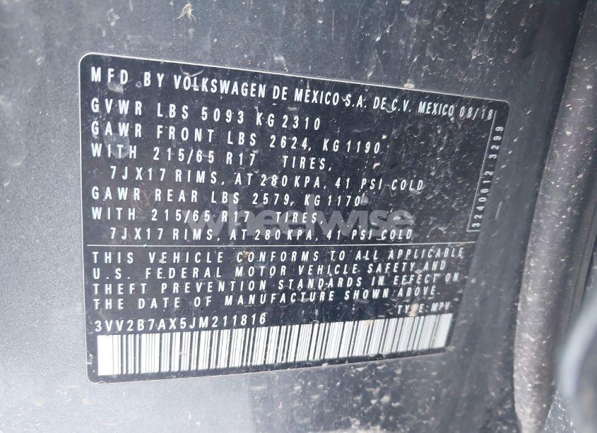 Photo 9 of 2018 Volkswagen Tiguan 2.0T SE/2.0T SEL (VIN 3VV2B7AX5JM211816)