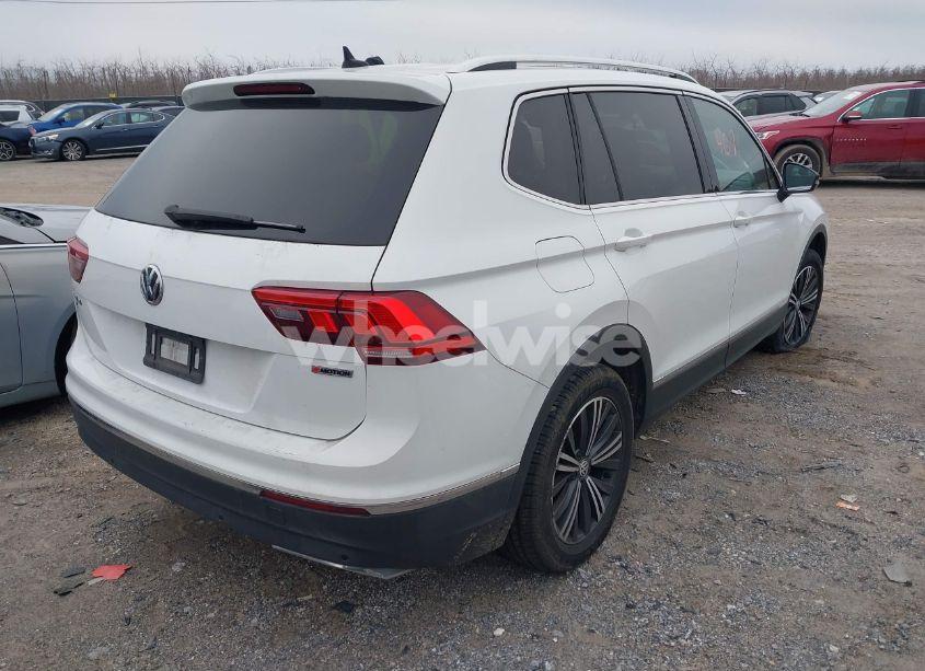 Photo 4 of 2019 Volkswagen Tiguan 2.0T SE/2.0T SEL/2.0T SEL R-LINE/2.0T SEL R-LINE BLACK (VIN 3VV2B7AX5KM036131)