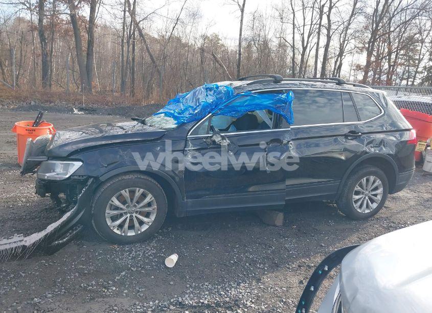 Photo 13 of 2019 Volkswagen Tiguan 2.0T SE/2.0T SEL/2.0T SEL R-LINE/2.0T SEL R-LINE BLACK (VIN 3VV2B7AX5KM043841)