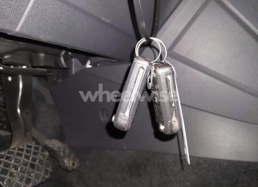 Photo 11 of 2019 Volkswagen Tiguan 2.0T SE/2.0T SEL/2.0T SEL R-LINE/2.0T SEL R-LINE BLACK (VIN 3VV2B7AX5KM074555)