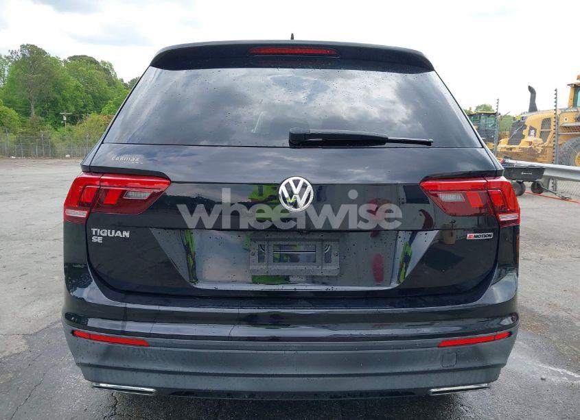 Photo 16 of 2019 Volkswagen Tiguan 2.0T SE/2.0T SEL/2.0T SEL R-LINE/2.0T SEL R-LINE BLACK (VIN 3VV2B7AX5KM074555)