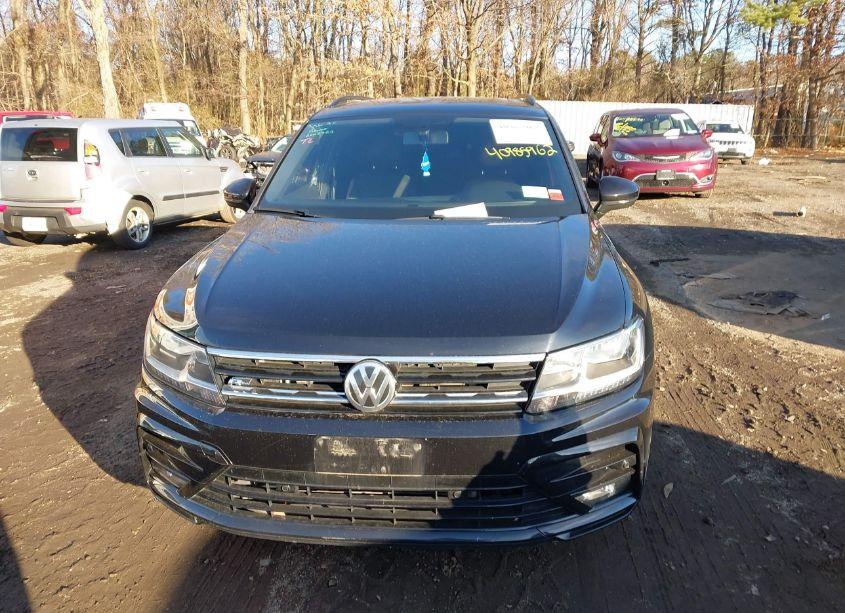 Photo 12 of 2020 Volkswagen Tiguan 2.0T SE/2.0T SE R-LINE BLACK/2.0T SEL (VIN 3VV2B7AX5LM133105)