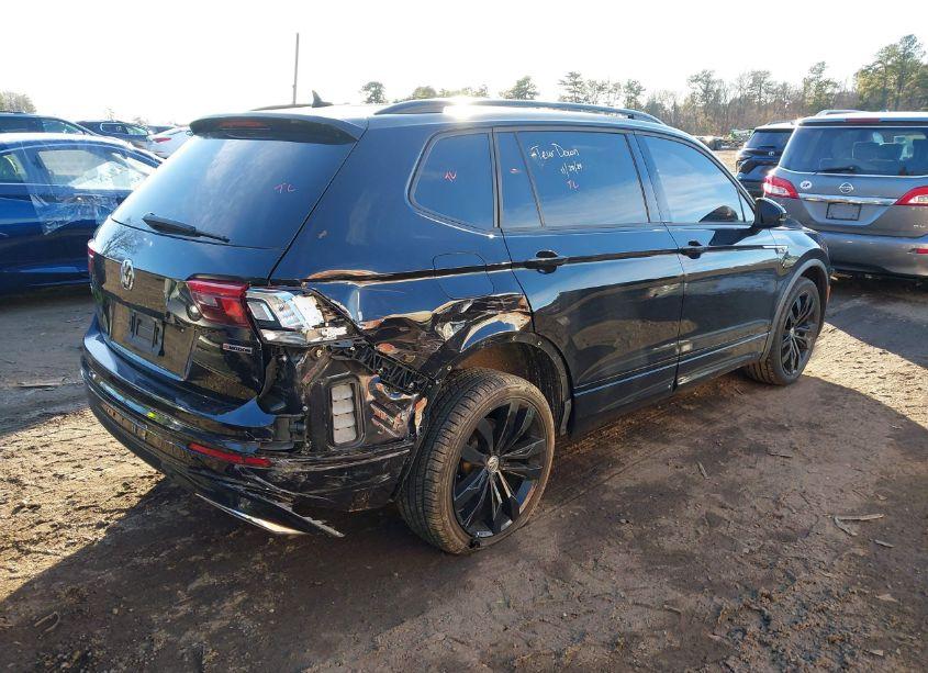 Photo 4 of 2020 Volkswagen Tiguan 2.0T SE/2.0T SE R-LINE BLACK/2.0T SEL (VIN 3VV2B7AX5LM133105)