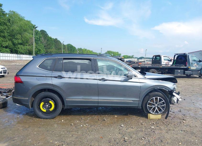Photo 14 of 2020 Volkswagen Tiguan 2.0T SE/2.0T SE R-LINE BLACK/2.0T SEL (VIN 3VV2B7AX5LM142418)