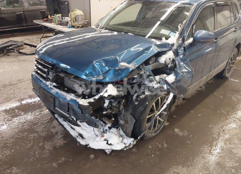 Photo 6 of 2020 Volkswagen Tiguan 2.0T SE/2.0T SE R-LINE BLACK/2.0T SEL (VIN 3VV2B7AX5LM162958)