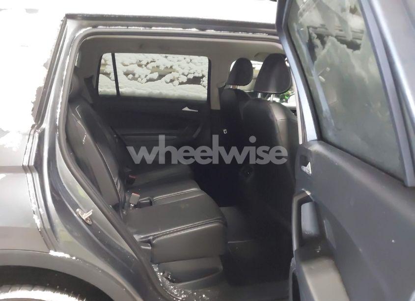 Photo 8 of 2021 Volkswagen Tiguan 2.0T SE/2.0T SE R-LINE BLACK/2.0T SEL (VIN 3VV2B7AX5MM091682)