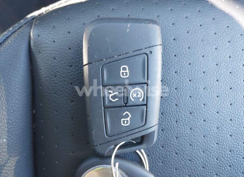 Photo 11 of 2022 Volkswagen Tiguan 2.0T SE (VIN 3VV2B7AX5NM048462)