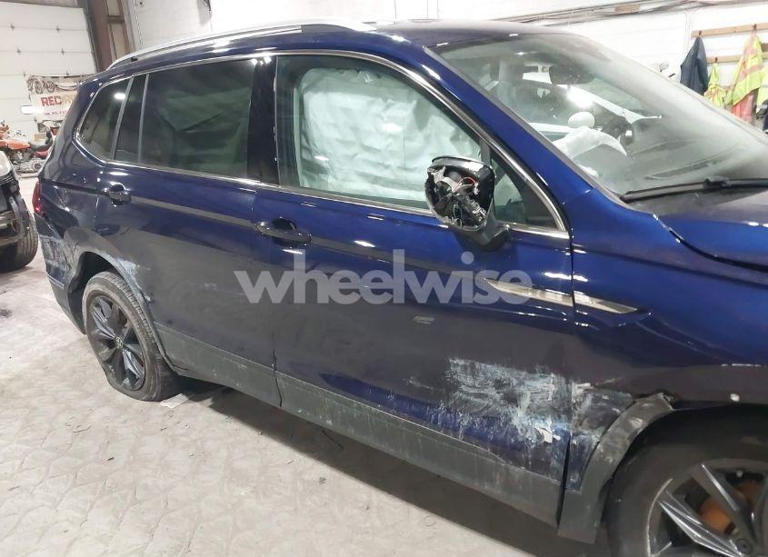 Photo 17 of 2022 Volkswagen Tiguan 2.0T SE (VIN 3VV2B7AX5NM077153)