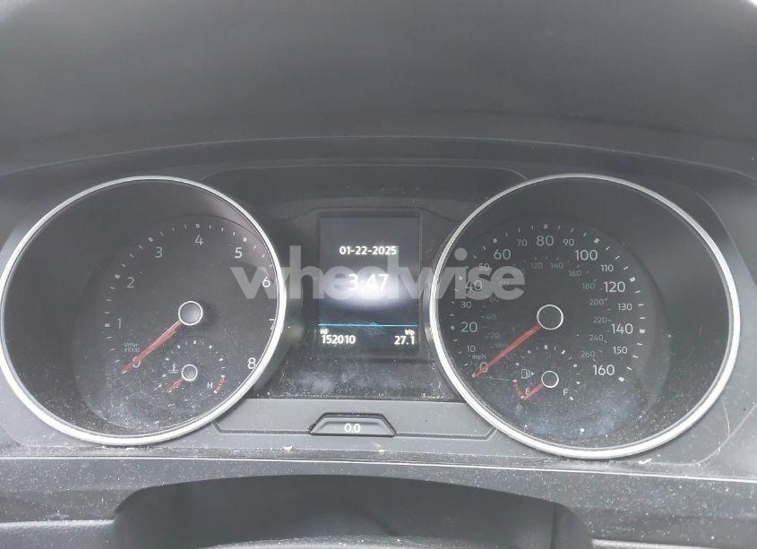 Photo 7 of 2018 Volkswagen Tiguan 2.0T SE/2.0T SEL (VIN 3VV2B7AX6JM026870)