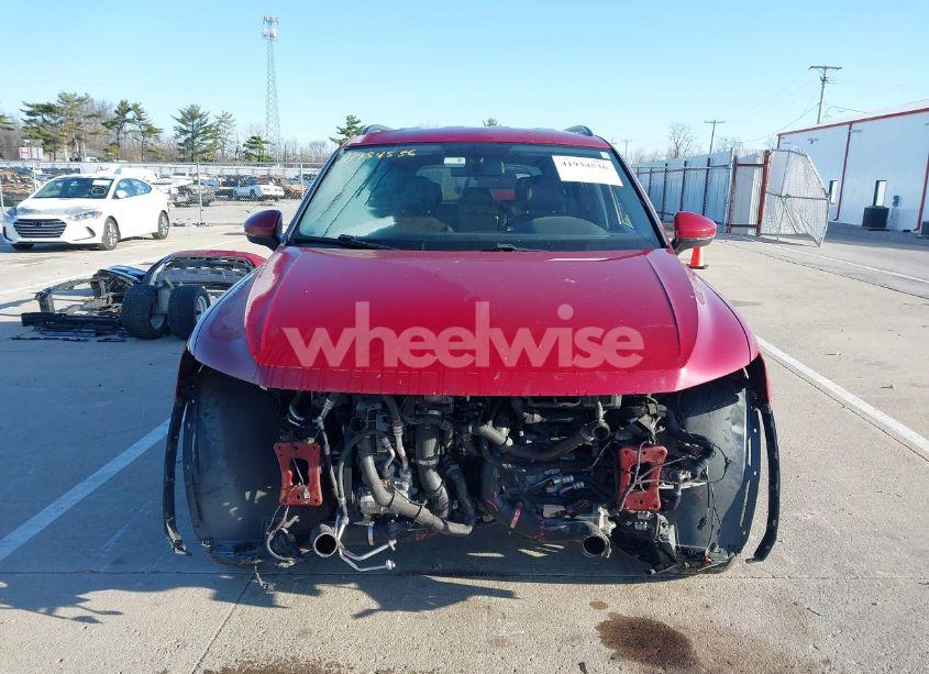 Photo 13 of 2018 Volkswagen Tiguan 2.0T SE/2.0T SEL (VIN 3VV2B7AX6JM039344)