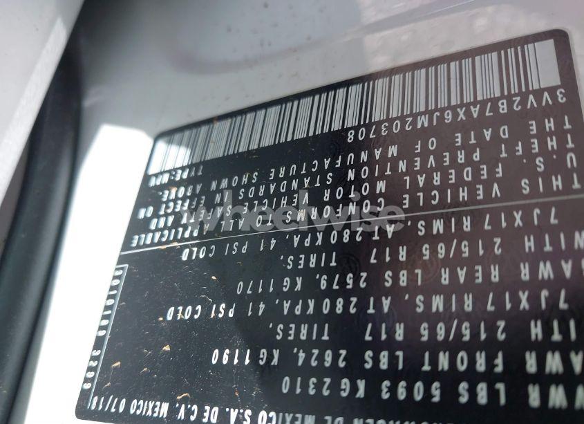 Photo 9 of 2018 Volkswagen Tiguan 2.0T SE/2.0T SEL (VIN 3VV2B7AX6JM203708)