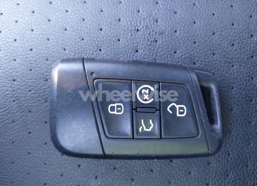 Photo 11 of 2019 Volkswagen Tiguan 2.0T SE/2.0T SEL/2.0T SEL R-LINE/2.0T SEL R-LINE BLACK (VIN 3VV2B7AX6KM022321)