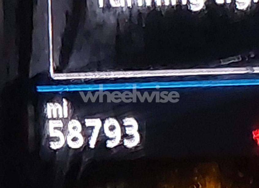 Photo 16 of 2019 Volkswagen Tiguan 2.0T SE/2.0T SEL/2.0T SEL R-LINE/2.0T SEL R-LINE BLACK (VIN 3VV2B7AX6KM110737)