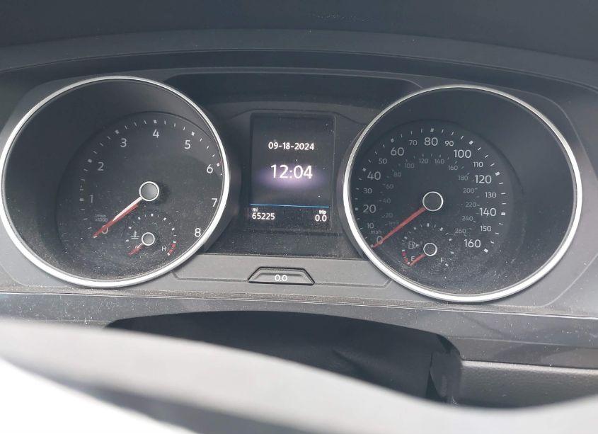Photo 7 of 2020 Volkswagen Tiguan 2.0T SE/2.0T SE R-LINE BLACK/2.0T SEL (VIN 3VV2B7AX6LM062528)