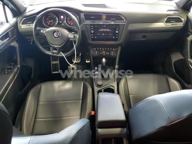 Photo 12 of 2020 VOLKSWAGEN TIGUAN SE (VIN 3VV2B7AX6LM070841)