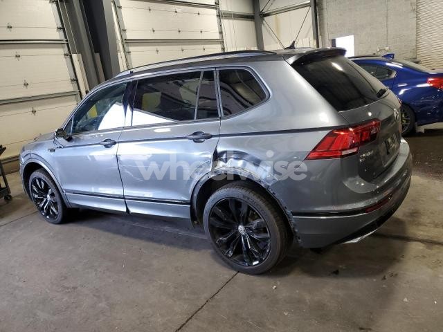 Photo 4 of 2020 VOLKSWAGEN TIGUAN SE (VIN 3VV2B7AX6LM070841)
