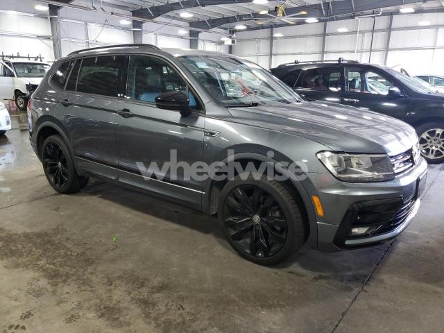 Photo 6 of 2020 VOLKSWAGEN TIGUAN SE (VIN 3VV2B7AX6LM070841)