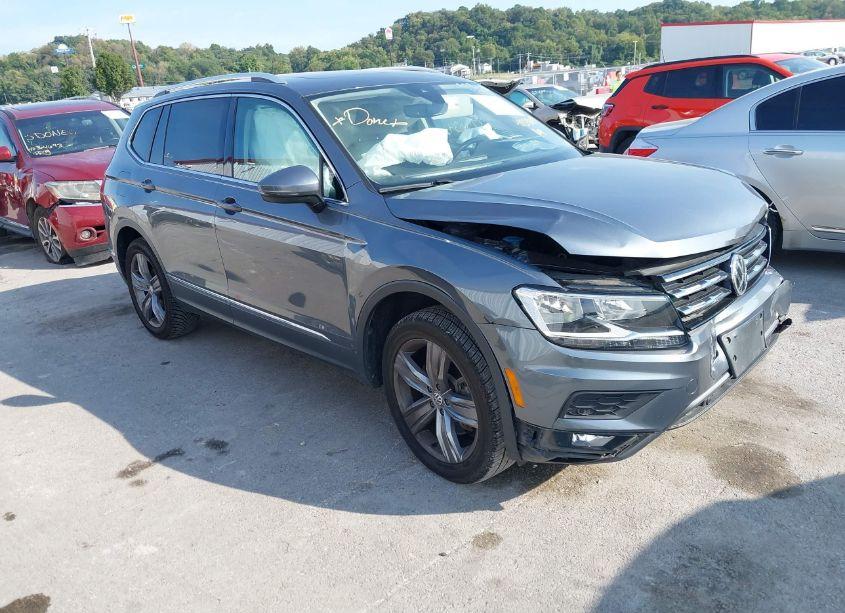 2020 Volkswagen Tiguan 2.0T SE/2.0T SE R-LINE BLACK/2.0T SEL (VIN 3VV2B7AX6LM115907) main photo