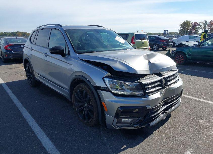 2020 Volkswagen Tiguan 2.0T SE/2.0T SE R-LINE BLACK/2.0T SEL (VIN 3VV2B7AX6LM145246) main photo