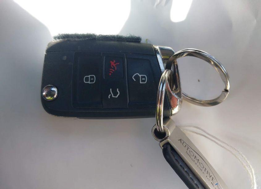 Photo 11 of 2020 Volkswagen Tiguan 2.0T SE/2.0T SE R-LINE BLACK/2.0T SEL (VIN 3VV2B7AX6LM145246)