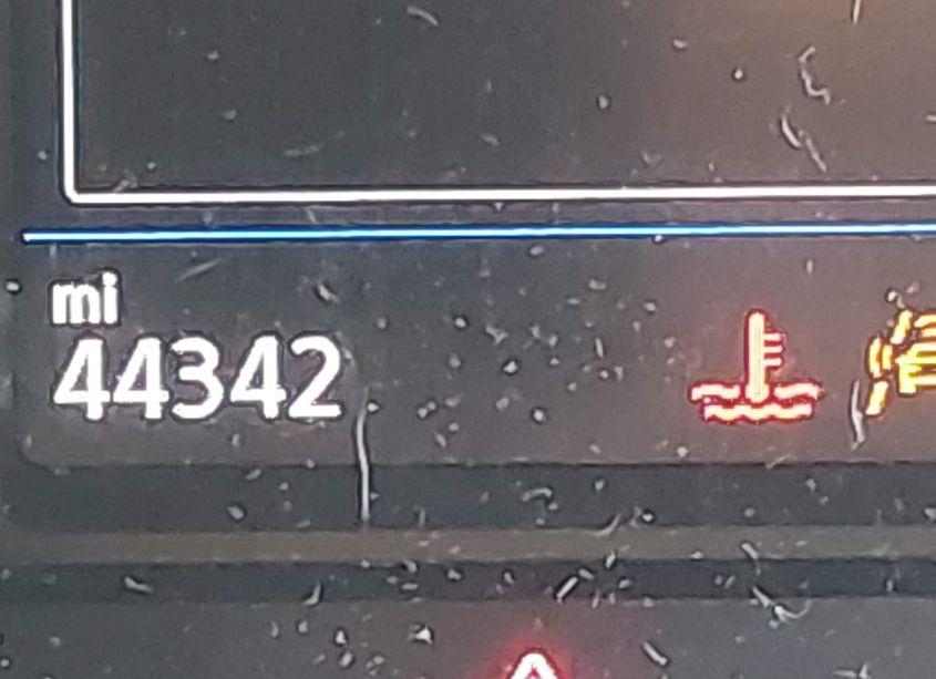 Photo 15 of 2020 Volkswagen Tiguan 2.0T SE/2.0T SE R-LINE BLACK/2.0T SEL (VIN 3VV2B7AX6LM145246)