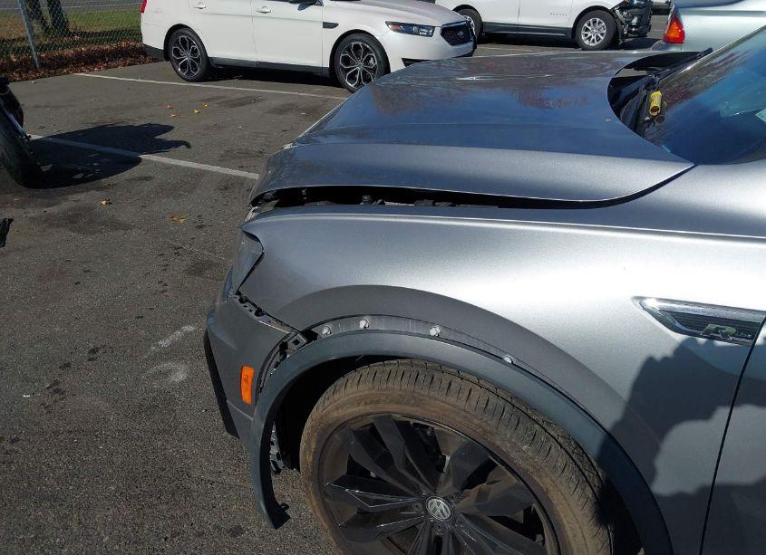 Photo 6 of 2020 Volkswagen Tiguan 2.0T SE/2.0T SE R-LINE BLACK/2.0T SEL (VIN 3VV2B7AX6LM145246)