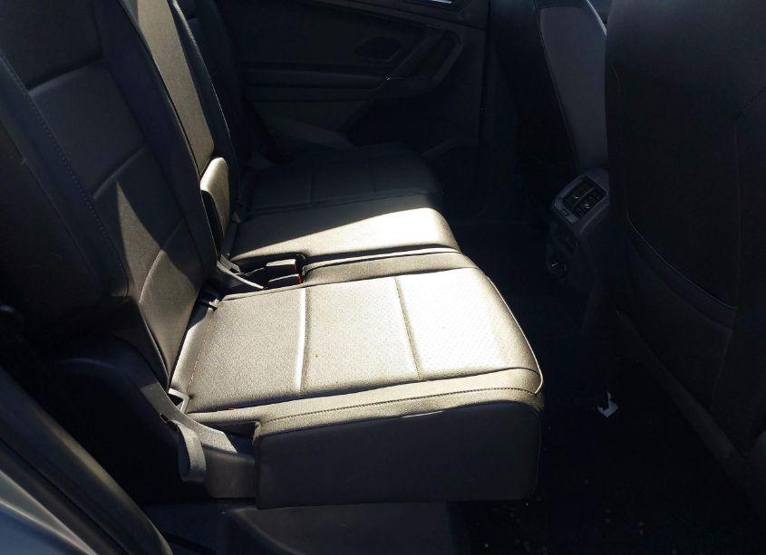 Photo 8 of 2020 Volkswagen Tiguan 2.0T SE/2.0T SE R-LINE BLACK/2.0T SEL (VIN 3VV2B7AX6LM145246)