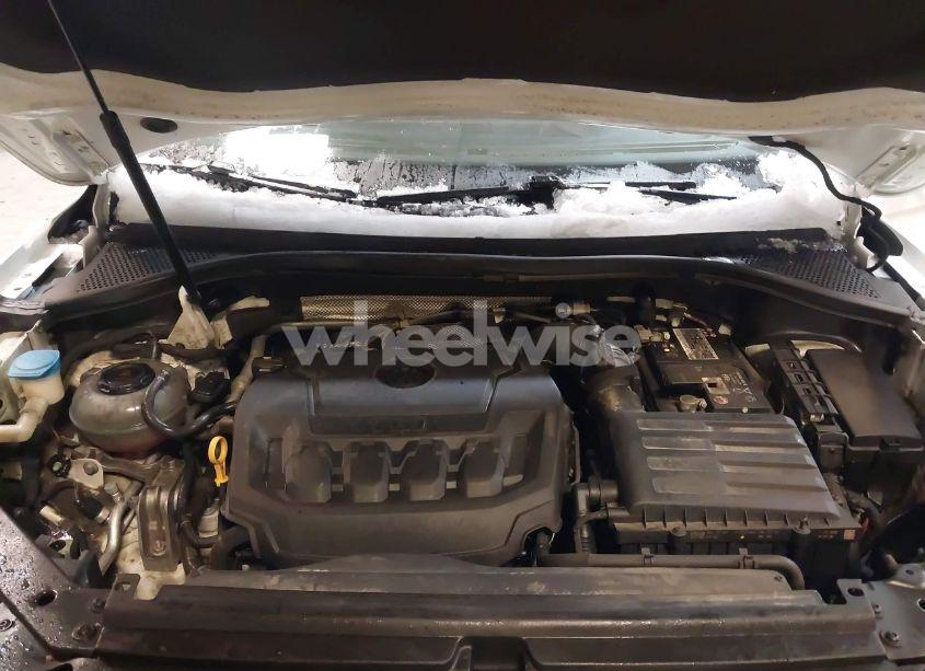 Photo 10 of 2021 Volkswagen Tiguan 2.0T SE/2.0T SE R-LINE BLACK/2.0T SEL (VIN 3VV2B7AX6MM021687)