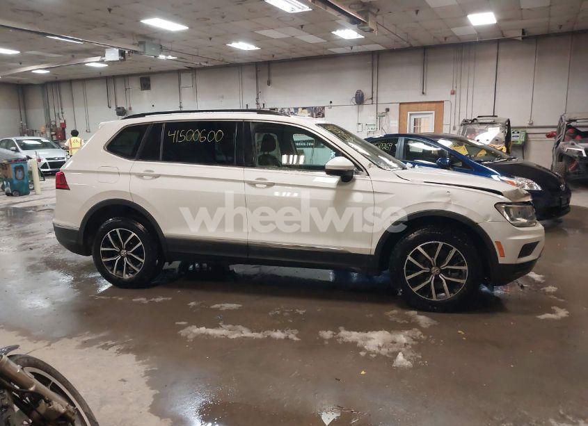 Photo 13 of 2021 Volkswagen Tiguan 2.0T SE/2.0T SE R-LINE BLACK/2.0T SEL (VIN 3VV2B7AX6MM021687)