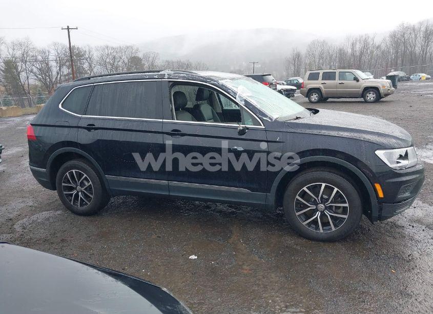 Photo 13 of 2021 Volkswagen Tiguan 2.0T SE/2.0T SE R-LINE BLACK/2.0T SEL (VIN 3VV2B7AX6MM064166)