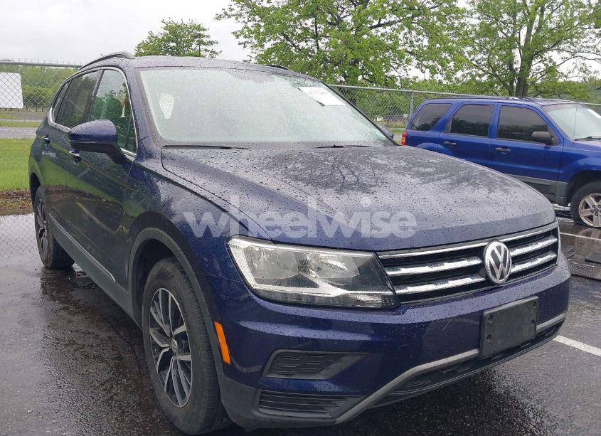 2021 Volkswagen Tiguan 2.0T SE/2.0T SE R-LINE BLACK/2.0T SEL (VIN 3VV2B7AX6MM093344) main photo