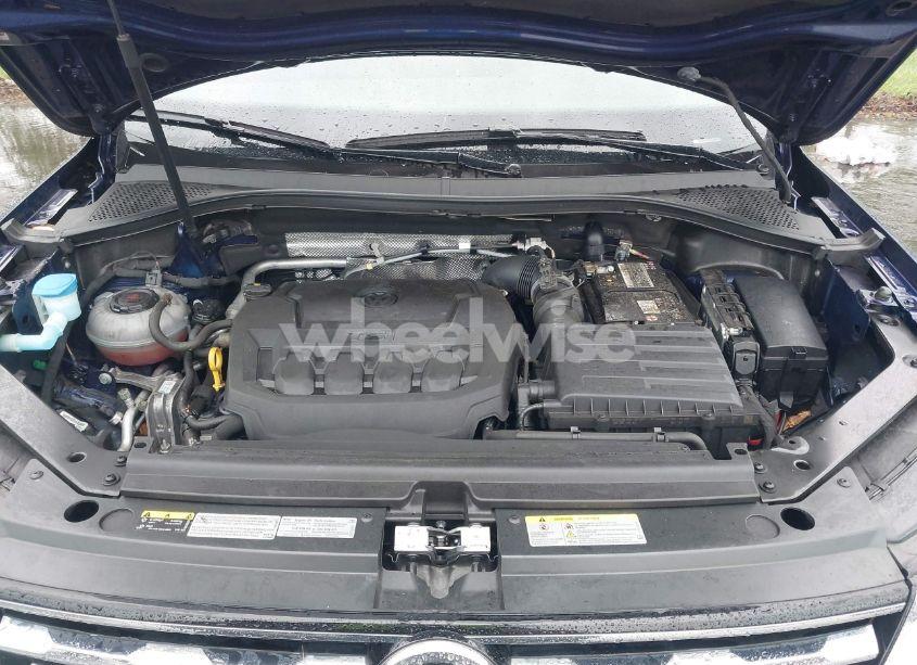 Photo 10 of 2021 Volkswagen Tiguan 2.0T SE/2.0T SE R-LINE BLACK/2.0T SEL (VIN 3VV2B7AX6MM093344)