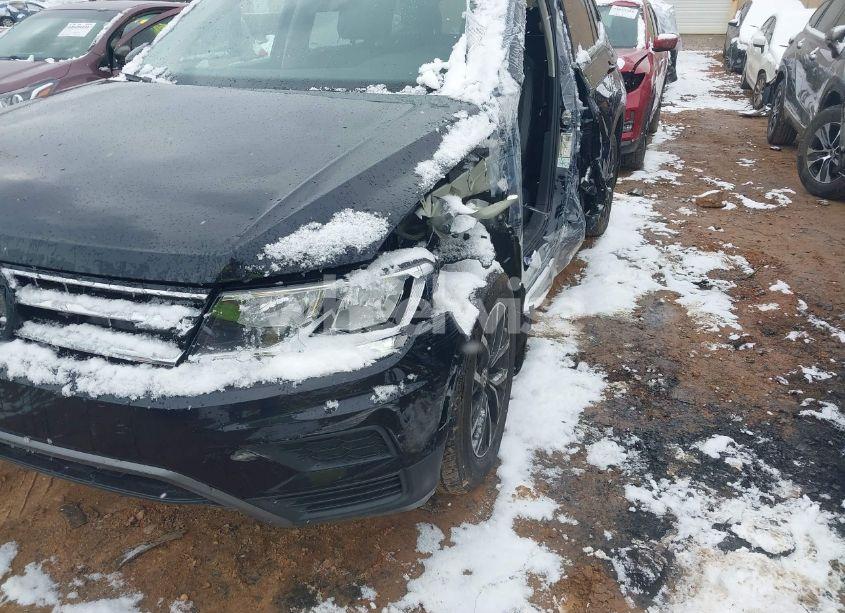 Photo 6 of 2021 Volkswagen Tiguan 2.0T SE/2.0T SE R-LINE BLACK/2.0T SEL (VIN 3VV2B7AX6MM102379)