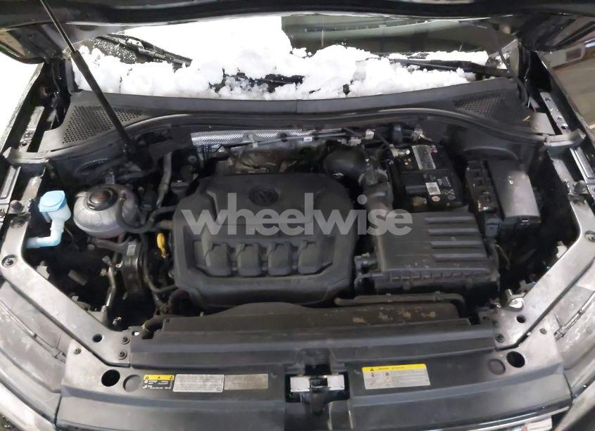 Photo 10 of 2021 Volkswagen Tiguan 2.0T SE/2.0T SE R-LINE BLACK/2.0T SEL (VIN 3VV2B7AX6MM104634)