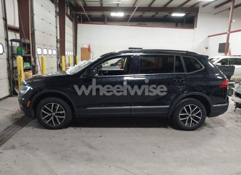 Photo 14 of 2021 Volkswagen Tiguan 2.0T SE/2.0T SE R-LINE BLACK/2.0T SEL (VIN 3VV2B7AX6MM104634)