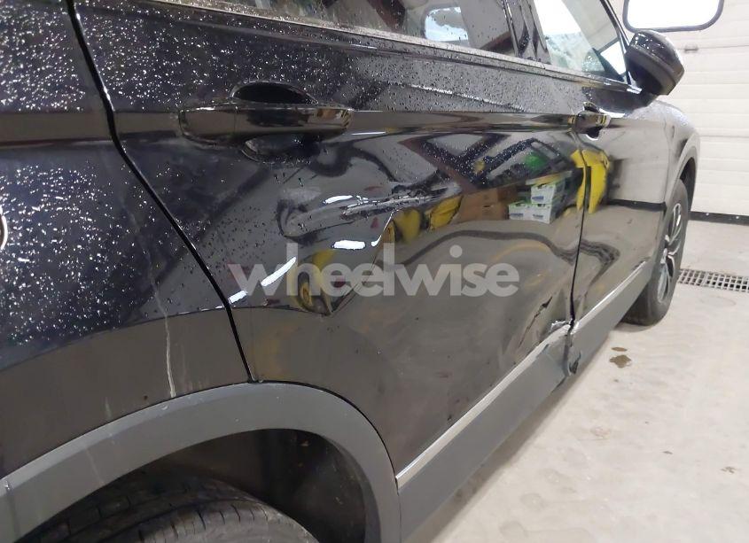 Photo 18 of 2021 Volkswagen Tiguan 2.0T SE/2.0T SE R-LINE BLACK/2.0T SEL (VIN 3VV2B7AX6MM104634)