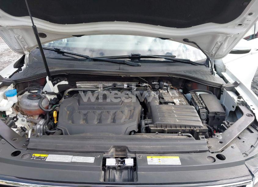 Photo 10 of 2022 Volkswagen Tiguan 2.0T SE (VIN 3VV2B7AX6NM022422)