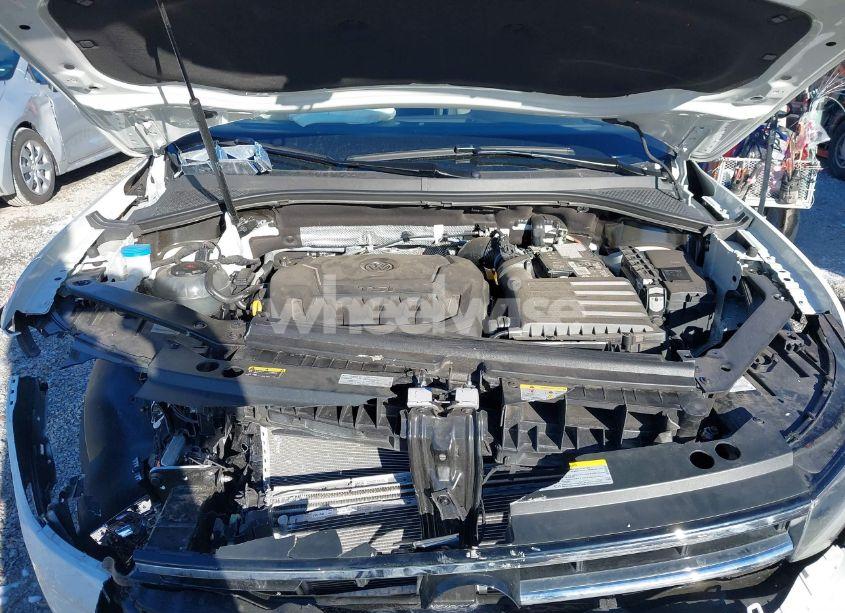 Photo 10 of 2024 Volkswagen Tiguan 2.0T SE/WOLFSBURG EDITION (VIN 3VV2B7AX6RM035127)