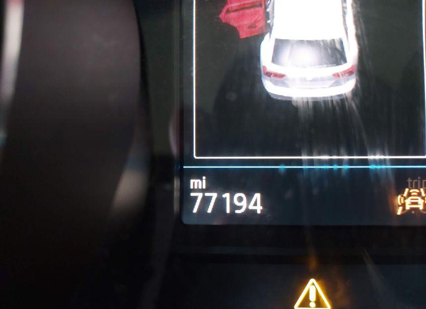 Photo 15 of 2018 Volkswagen Tiguan 2.0T SE/2.0T SEL (VIN 3VV2B7AX7JM194808)