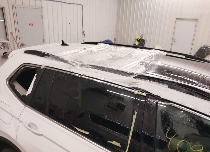 Photo 6 of 2018 Volkswagen Tiguan 2.0T SE/2.0T SEL (VIN 3VV2B7AX7JM194808)