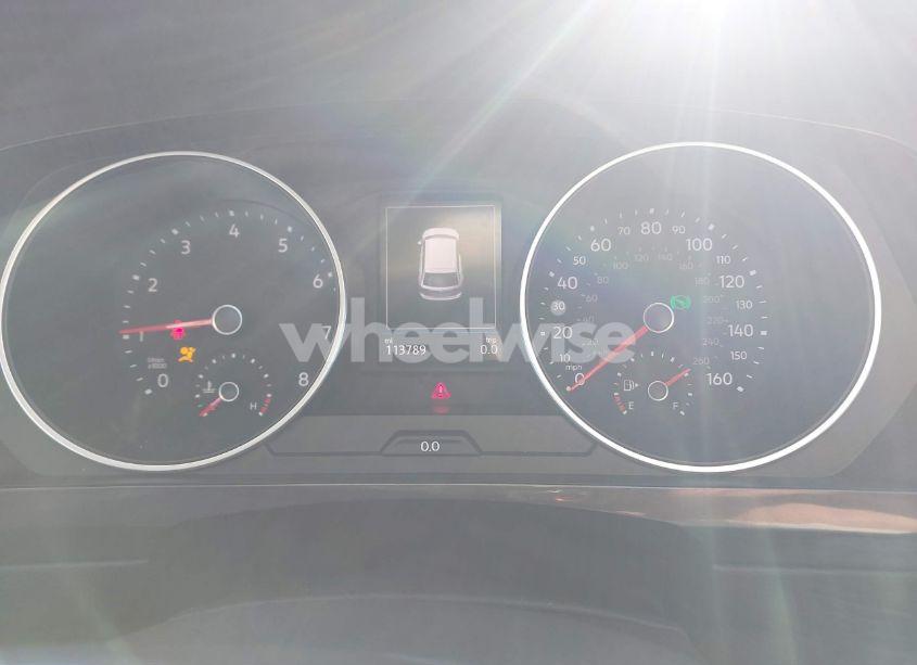 Photo 7 of 2018 Volkswagen Tiguan 2.0T SE/2.0T SEL (VIN 3VV2B7AX7JM214345)