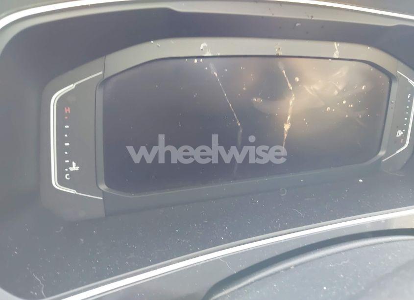 Photo 7 of 2019 Volkswagen Tiguan 2.0T SE/2.0T SEL/2.0T SEL R-LINE/2.0T SEL R-LINE BLACK (VIN 3VV2B7AX7KM078705)