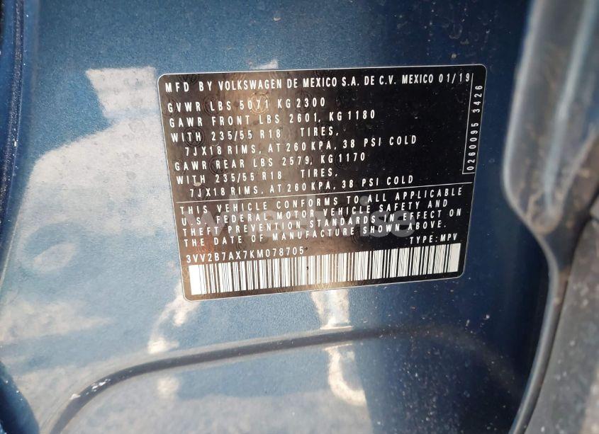 Photo 9 of 2019 Volkswagen Tiguan 2.0T SE/2.0T SEL/2.0T SEL R-LINE/2.0T SEL R-LINE BLACK (VIN 3VV2B7AX7KM078705)