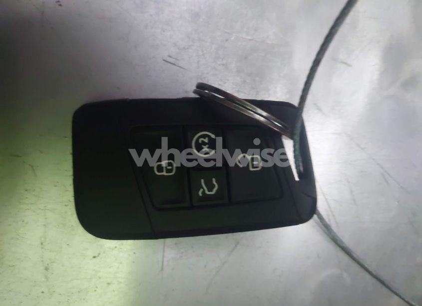 Photo 11 of 2019 Volkswagen Tiguan 2.0T SE/2.0T SEL/2.0T SEL R-LINE/2.0T SEL R-LINE BLACK (VIN 3VV2B7AX7KM095620)