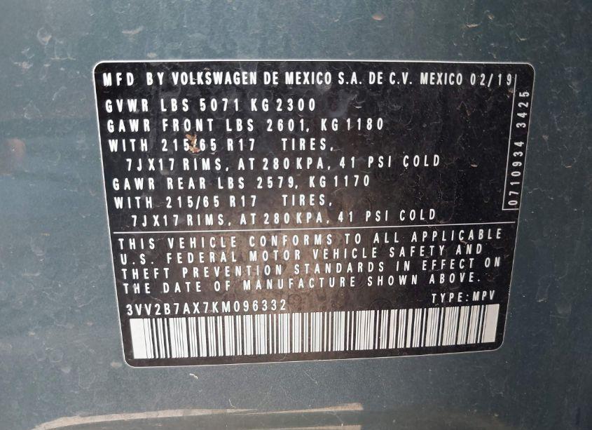 Photo 9 of 2019 Volkswagen Tiguan 2.0T SE/2.0T SEL/2.0T SEL R-LINE/2.0T SEL R-LINE BLACK (VIN 3VV2B7AX7KM096332)