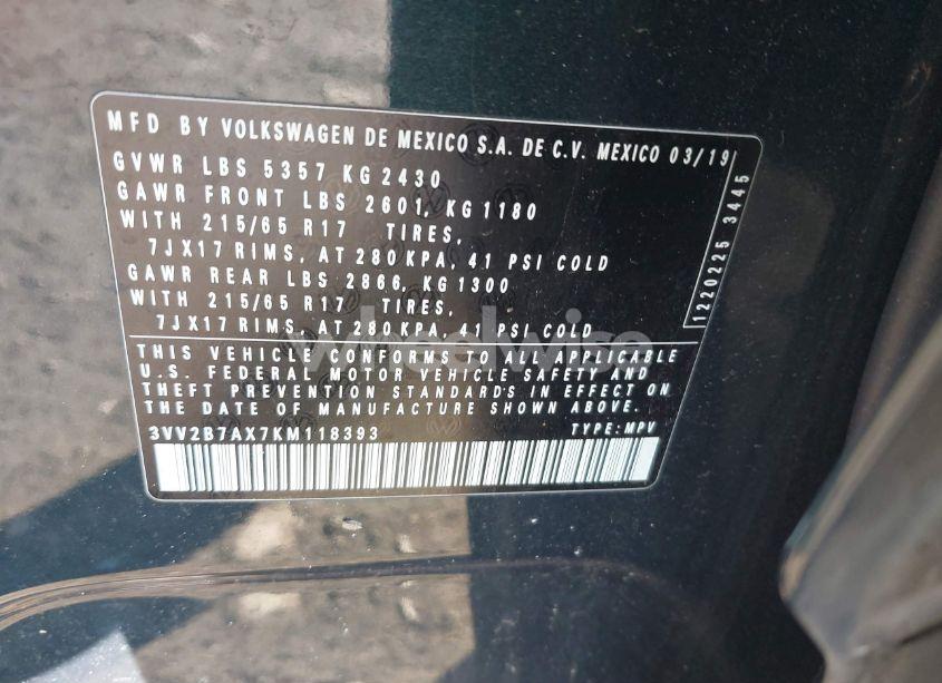 Photo 9 of 2019 Volkswagen Tiguan 2.0T SE/2.0T SEL/2.0T SEL R-LINE/2.0T SEL R-LINE BLACK (VIN 3VV2B7AX7KM118393)