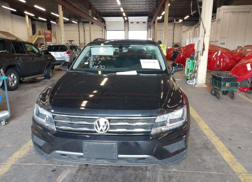 Photo 12 of 2019 Volkswagen Tiguan 2.0T SE/2.0T SEL/2.0T SEL R-LINE/2.0T SEL R-LINE BLACK (VIN 3VV2B7AX7KM188878)