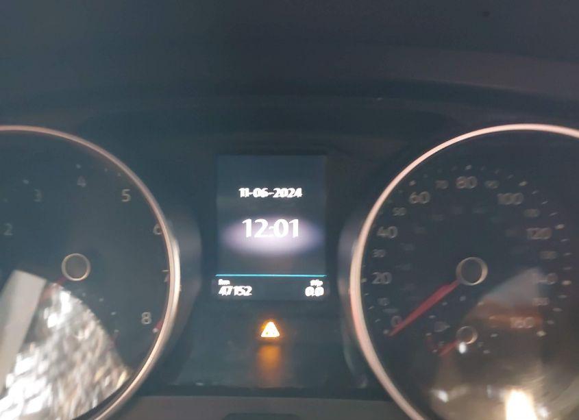 Photo 7 of 2019 Volkswagen Tiguan 2.0T SE/2.0T SEL/2.0T SEL R-LINE/2.0T SEL R-LINE BLACK (VIN 3VV2B7AX7KM188878)