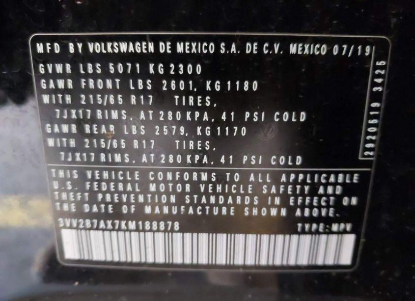 Photo 9 of 2019 Volkswagen Tiguan 2.0T SE/2.0T SEL/2.0T SEL R-LINE/2.0T SEL R-LINE BLACK (VIN 3VV2B7AX7KM188878)