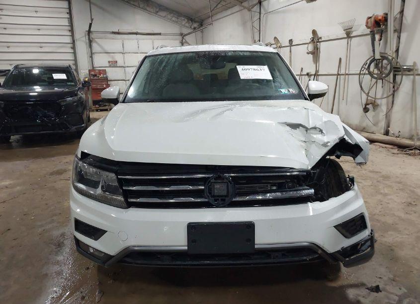 Photo 12 of 2020 Volkswagen Tiguan 2.0T SE/2.0T SE R-LINE BLACK/2.0T SEL (VIN 3VV2B7AX7LM078978)